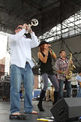 Sippin By The River 2010 (Gallery 3)