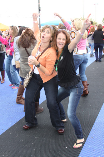 Sippin By The River 2010 (Gallery 3)