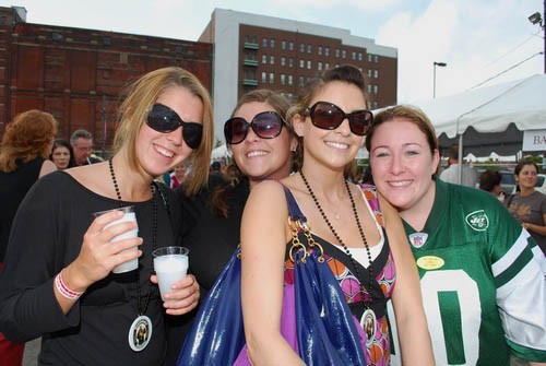 Sippin By The River 2008 (Gallery 1)