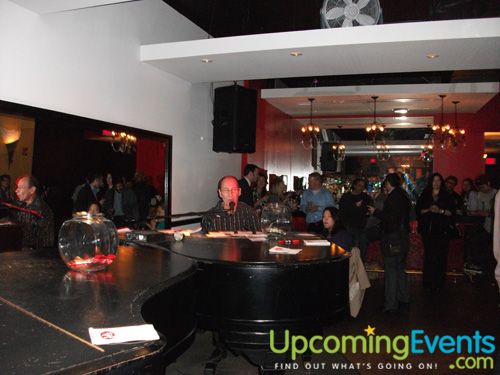 Dueling Piano Happy Hour