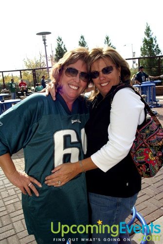 McFadden's EAGLES Home Game Week 6