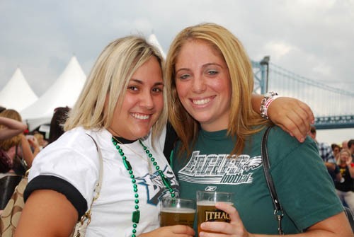 Sippin By The River 2008 (Gallery 1)