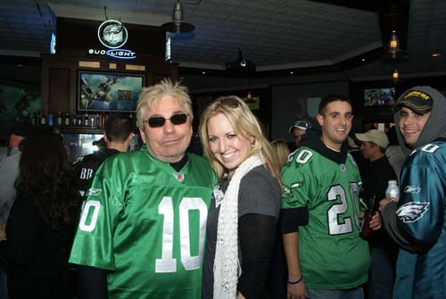 McFadden's EAGLES Away Game - Week 8