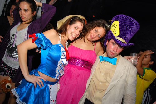 4th Annual Vampires + Vixens Halloween Party