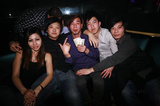 Hooked Up @ Whisper!