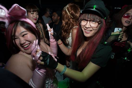 Vampires + Vixens 2013