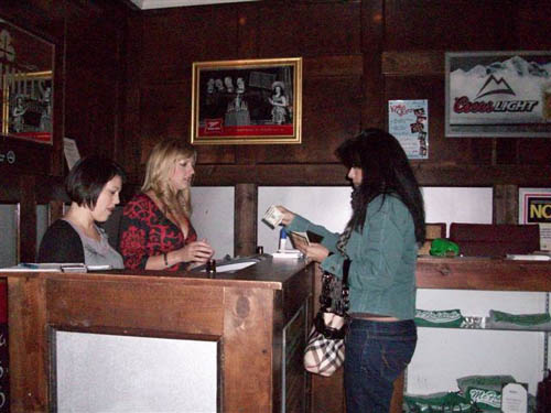 Cupids Revenge @ McFaddens