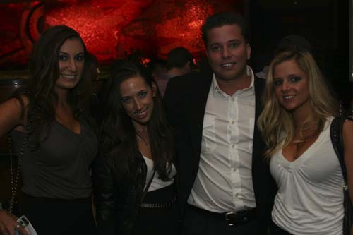 Fashion-UP @ Sole Food (Candid's)