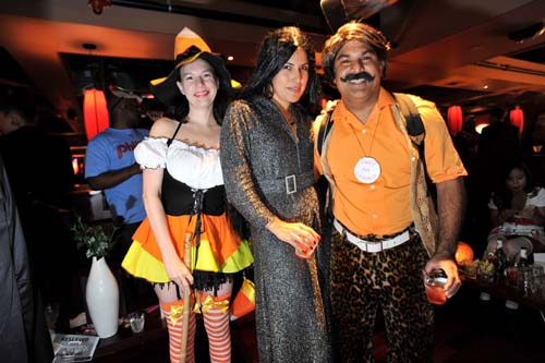 Halloween 2009 - Vampires + Vixens