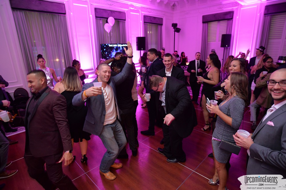 Glitter City Gala NYE Party at The Bellveue Hotel