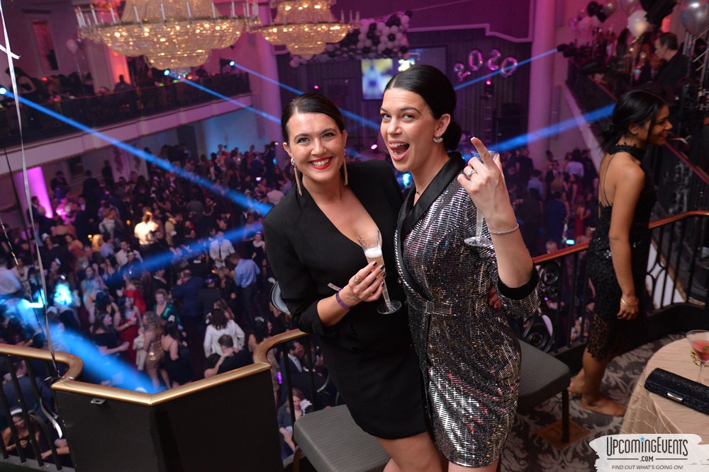 Glitter City Gala NYE Party at The Bellveue Hotel