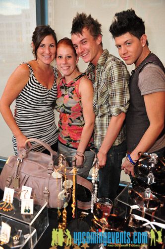 Philadelphia Weekly Roof Top Hop