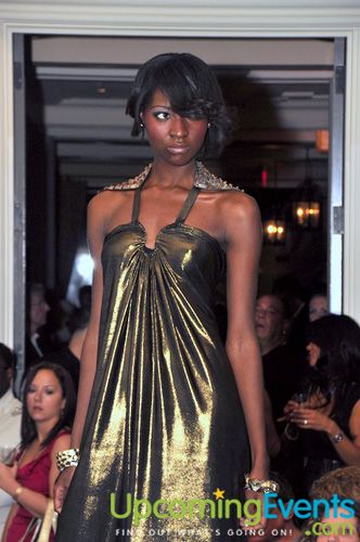 Fashion Up - Fall Fashions 2010