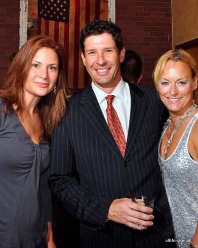 Fashion in Public (Gallery 2)