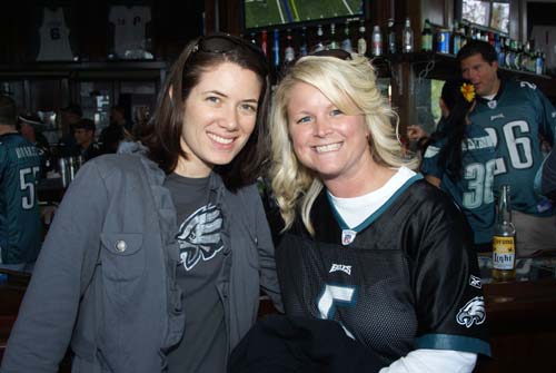 McFadden's EAGLES Home Game - Week 4