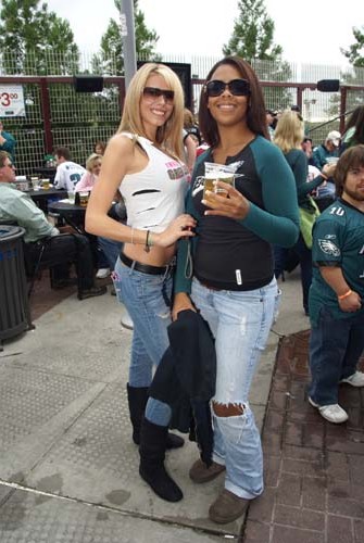 McFadden's EAGLES Home Game - Week 4