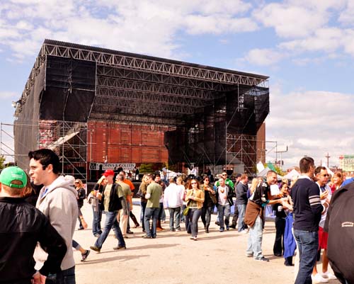 Sippin By The River 2010 (Gallery 1)