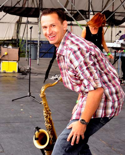 Sippin By The River 2010 (Gallery 1)