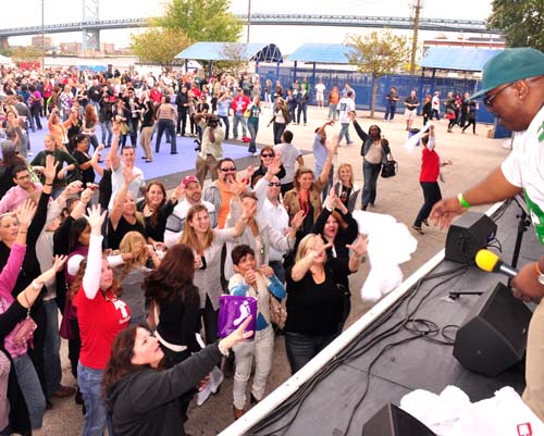 Sippin By The River 2010 (Gallery 1)