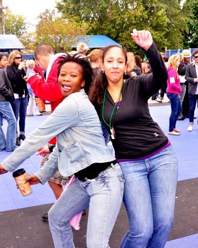 Sippin By The River 2010 (Gallery 1)