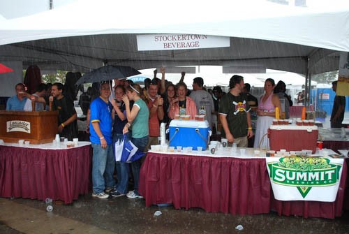 Sippin By The River 2008 (Gallery 1)