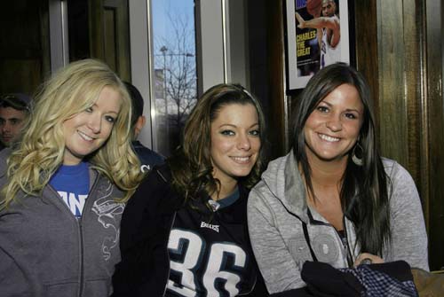 McFadden's EAGLES Away Game - Week 8