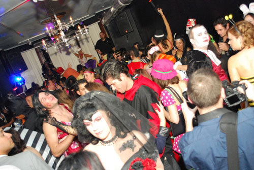 4th Annual Vampires + Vixens Halloween Party