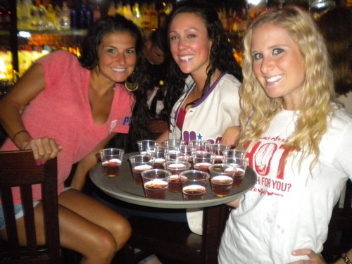 Fan Fridays @ Chickie & Pete's!