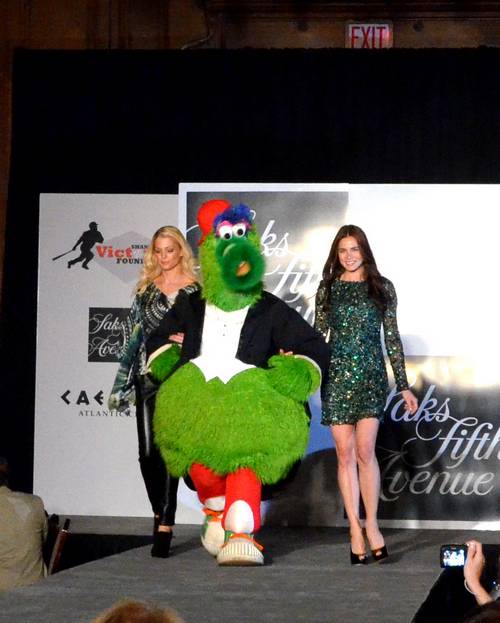 Shane Victorino All-Star Celebrity Fashion Show