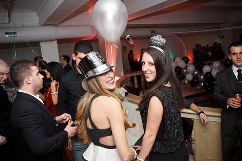 Resolution:  NYE 2012 @ TRUST  (Gallery A)