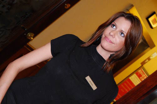 Happy Hour at Elephant & Castle