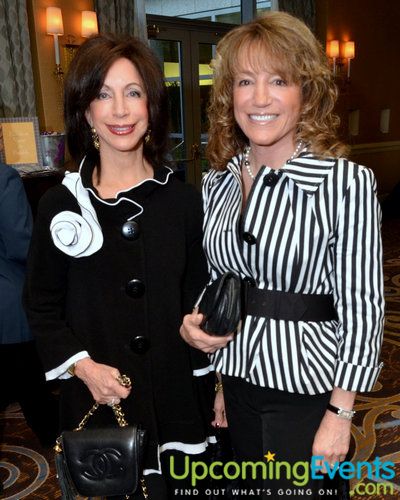 Donors are Heroes THE Party