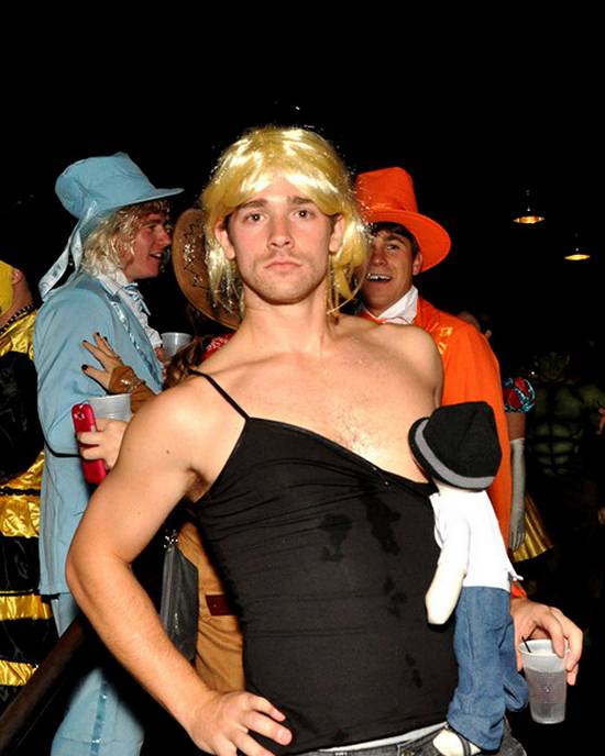 Haunted Hoedown @ Johnny Utah's