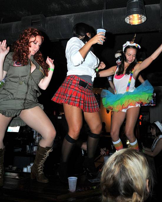 Haunted Hoedown @ Johnny Utah's