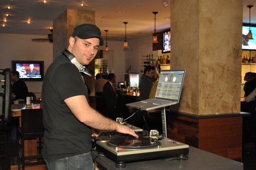 80s & Ladies @ JL Sullivans