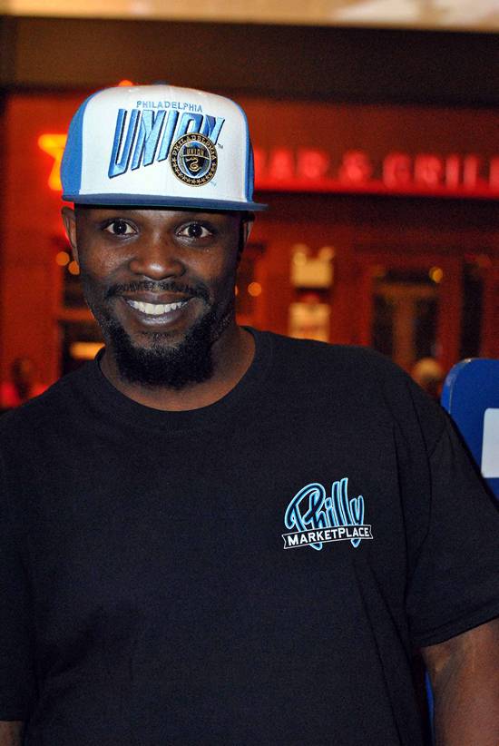 Thanksgiving Eve @ XFINITY Live!