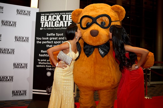 Black Tie Tailgate 2015 - Red Carpet
