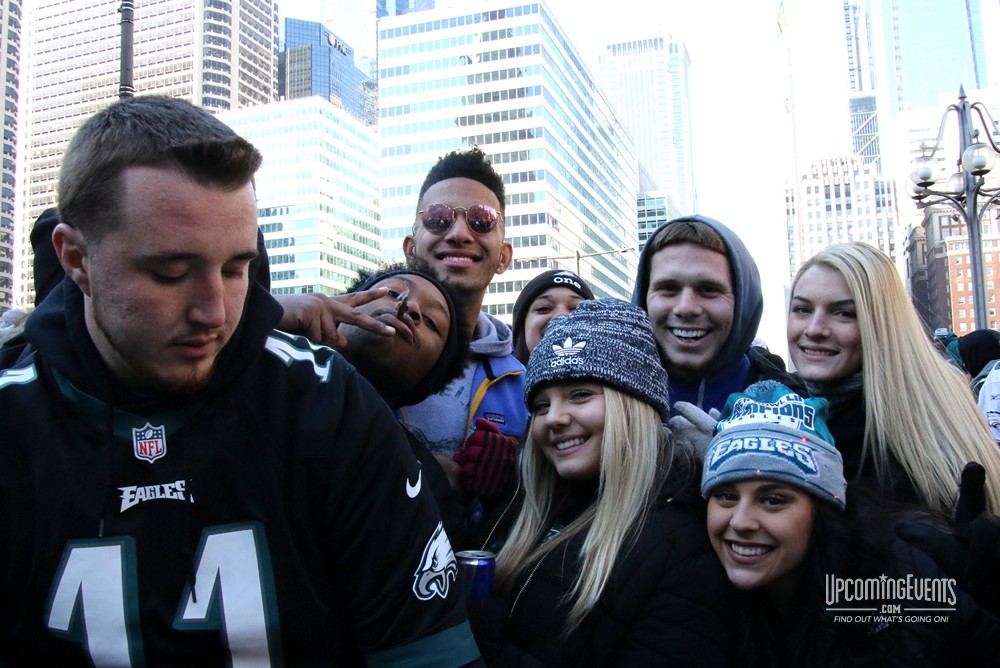 Eagles Parade Photos (Gallery 2)