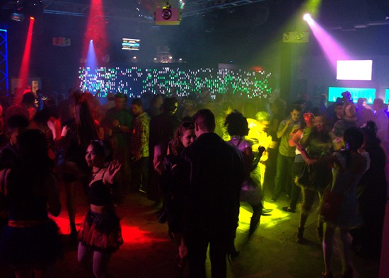 Vampires + Vixens @ Lit Ultrabar