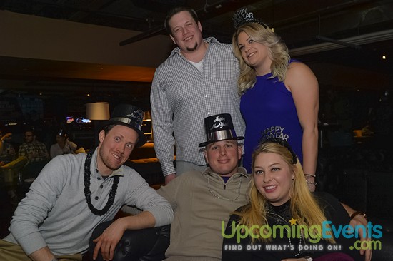 RESOLUTION: NYE @ Lucky Strike