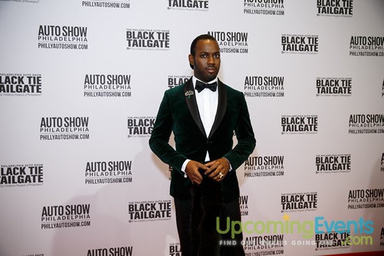 Black Tie Tailgate 2017 - Red Carpet Photos