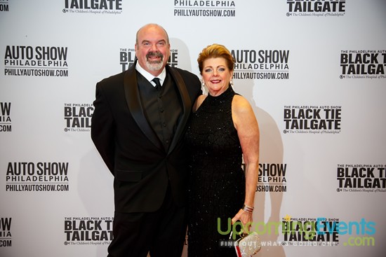 Black Tie Tailgate 2017 - Red Carpet Photos
