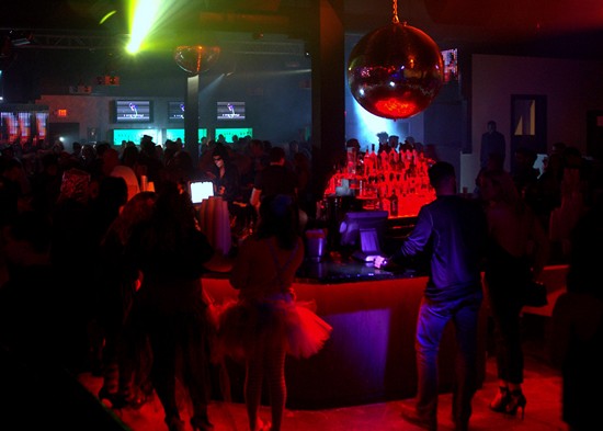 Vampires + Vixens @ Lit Ultrabar