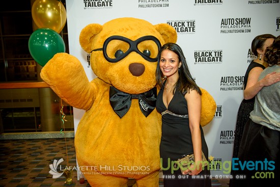 Black Tie Tailgate 2016 - Red Carpet Photos