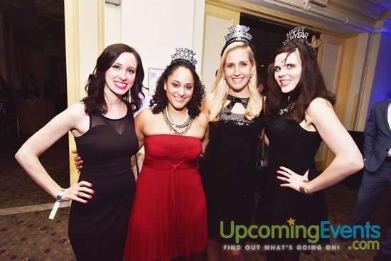 The Glitter City Gala - Philly's Hottest NYE Party! (PhillyChitChat.com)