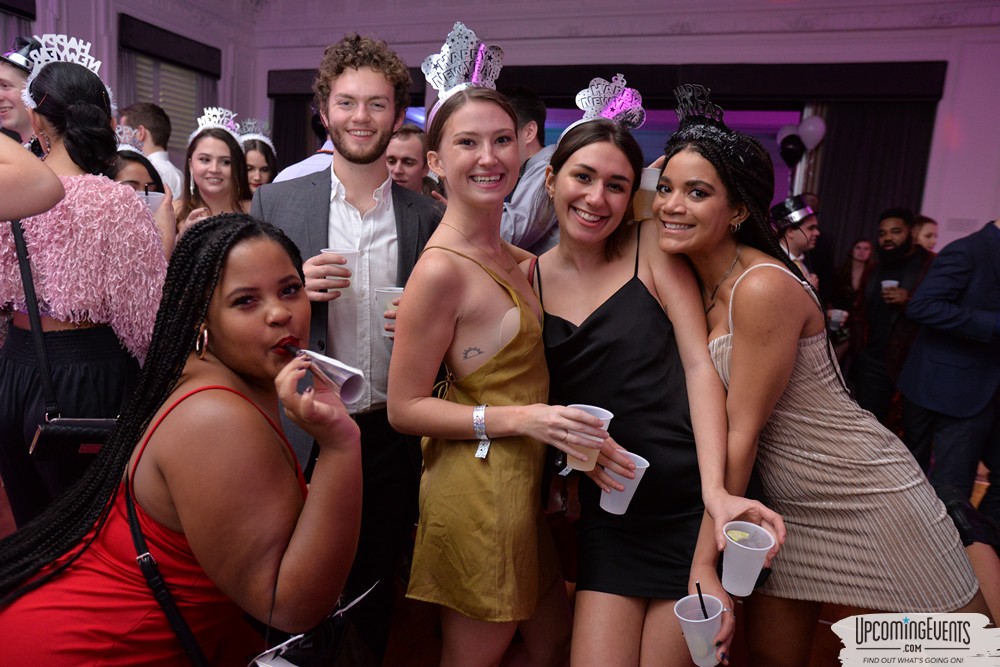 Glitter City Gala NYE Party at The Bellveue Hotel