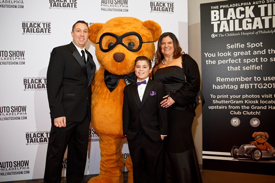 Black Tie Tailgate 2015 - Red Carpet