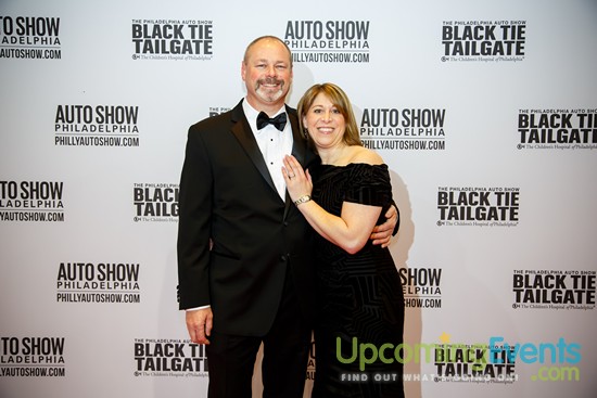Black Tie Tailgate 2017 - Red Carpet Photos