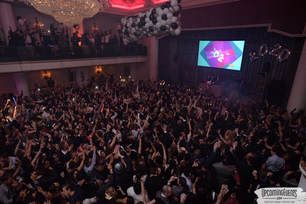 Glitter City Gala NYE Party at The Bellveue Hotel