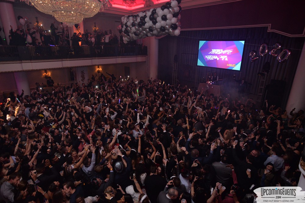 Glitter City Gala NYE Party at The Bellveue Hotel